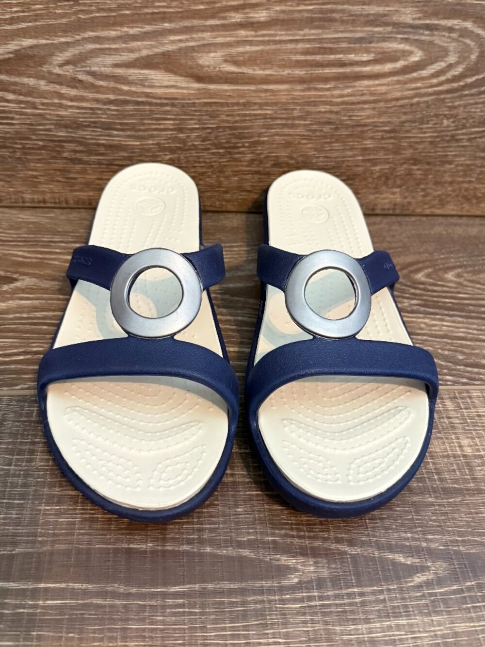 CROCS Sanrah Navy Blue with Silver Circle Slide Sandal - Size 8